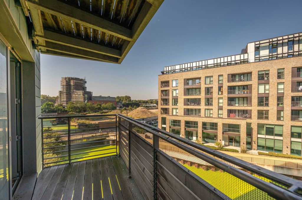 Property photo 3 of 7