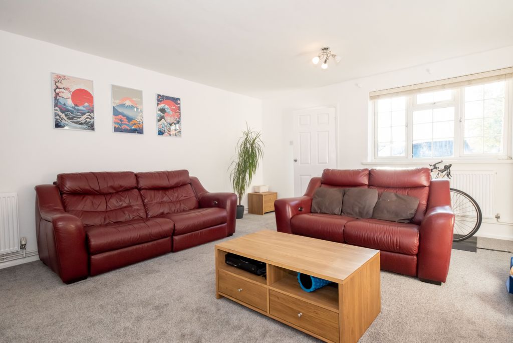 Property photo 3 of 13 Living Room