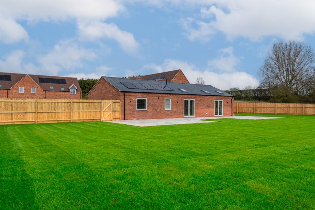 Property photo 1 of 20 Shows Similar House Type