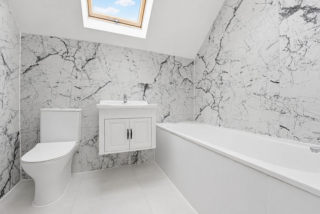 Additional image 15 of 19 bed block of flats for saleQueensway, Enfield EN3