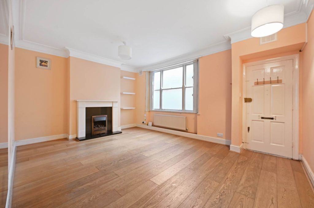 Property photo 3 of 10