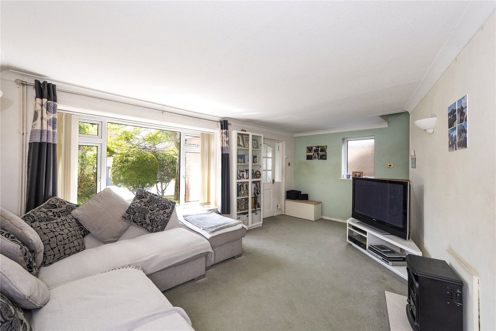 Property photo 2 of 17 Picture No. 04
