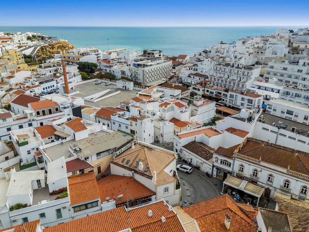 Property photo 3 of 30