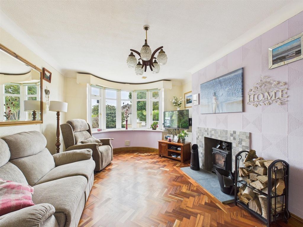 Property photo 3 of 21 Cam02295G0-Pr0299-Still004.Jpg