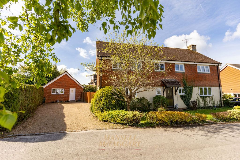 Property photo 1 of 35