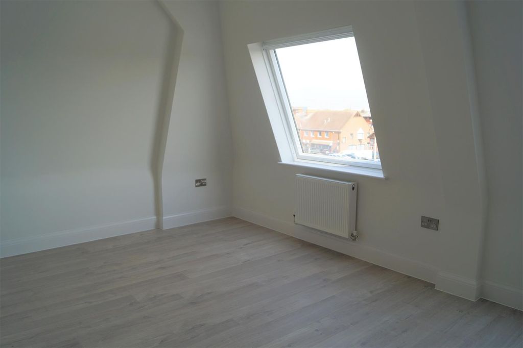 Property photo 3 of 4 Dsc04730.Jpg