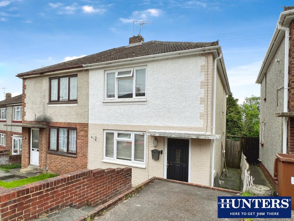 Property photo 1 of 12