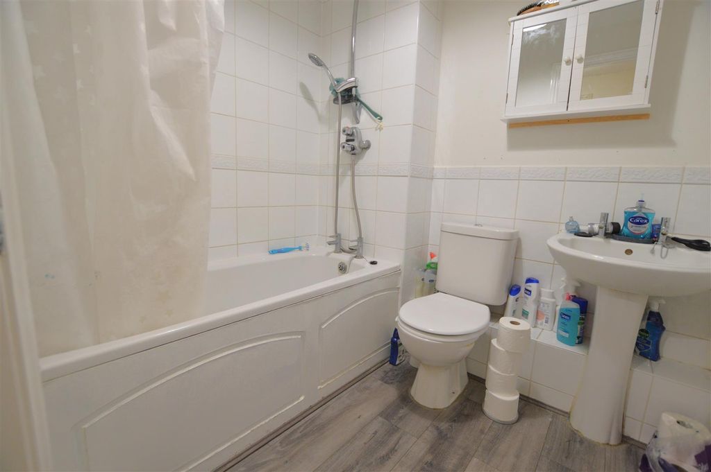 Property photo 2 of 5 Dsc_1075.Jpg