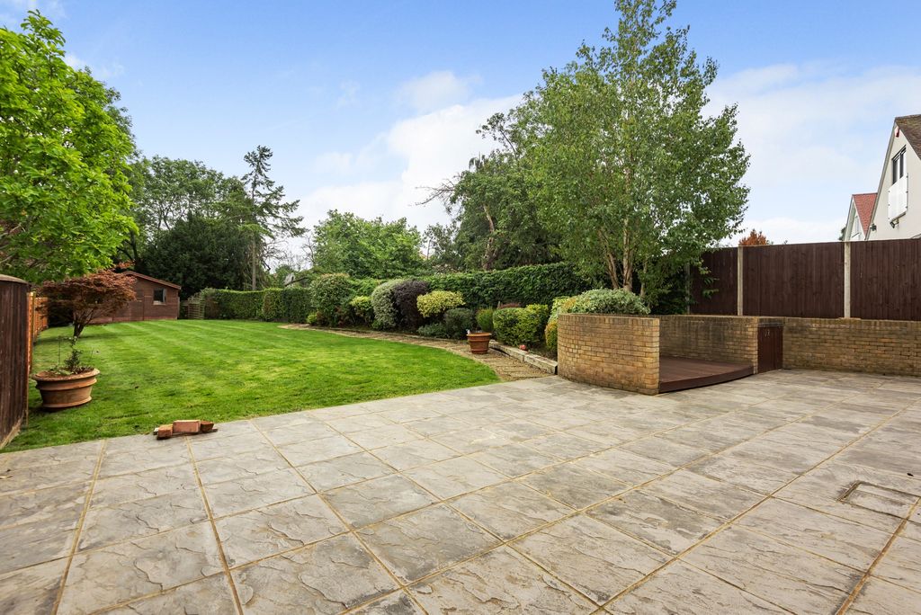 Property photo 2 of 13