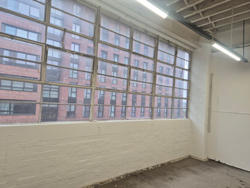 Property photo 2 of 3