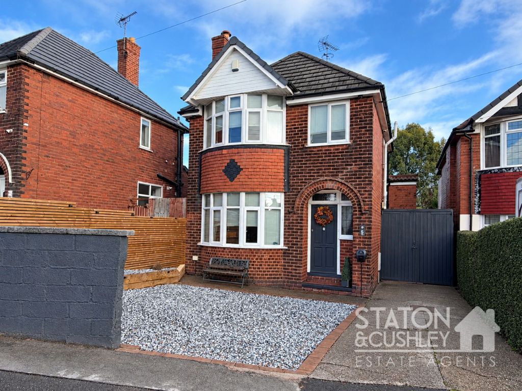 Property photo 1 of 37