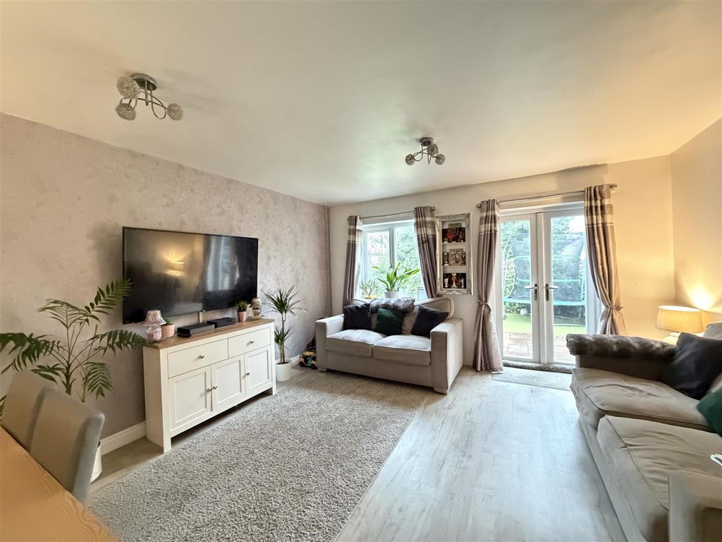 Property photo 2 of 11 Img_1021.Jpeg