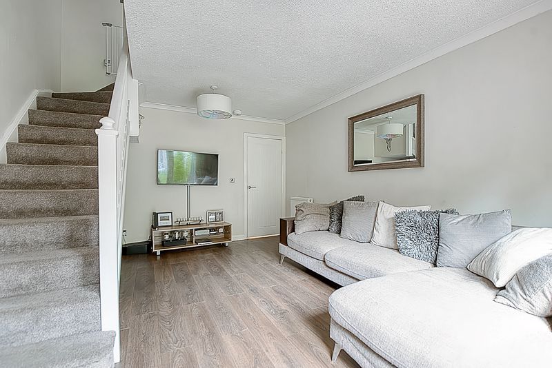 Property photo 3 of 28 Living Room