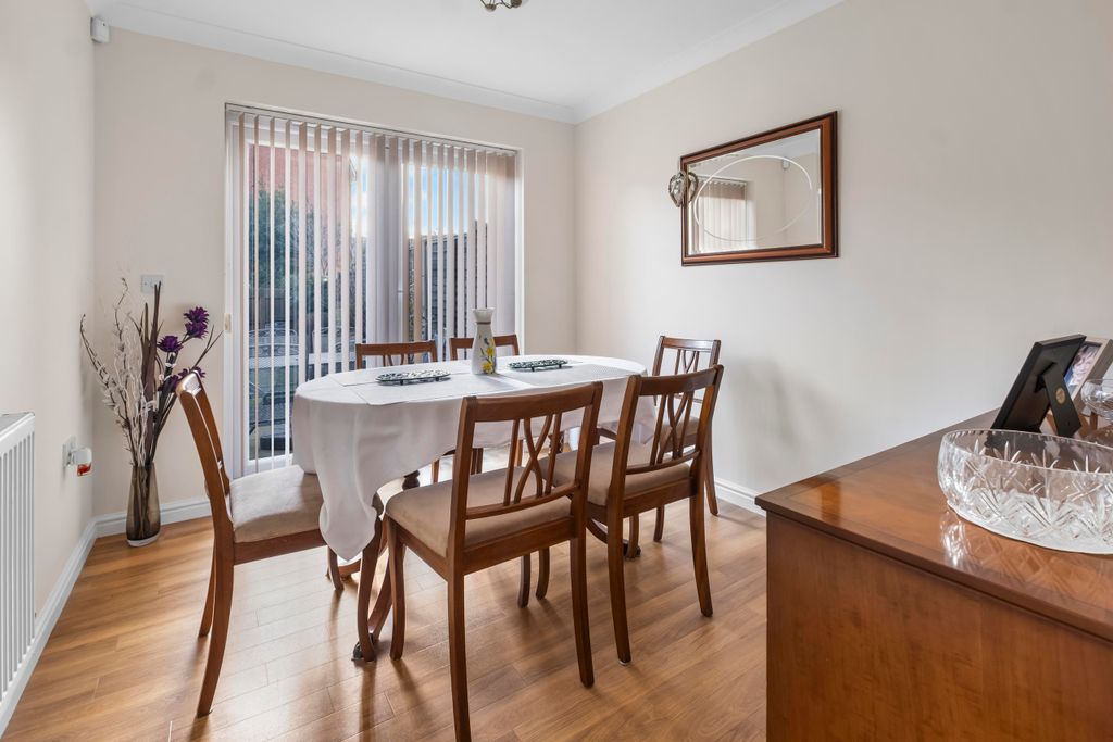 Property photo 3 of 16 Dscf0008.Jpg