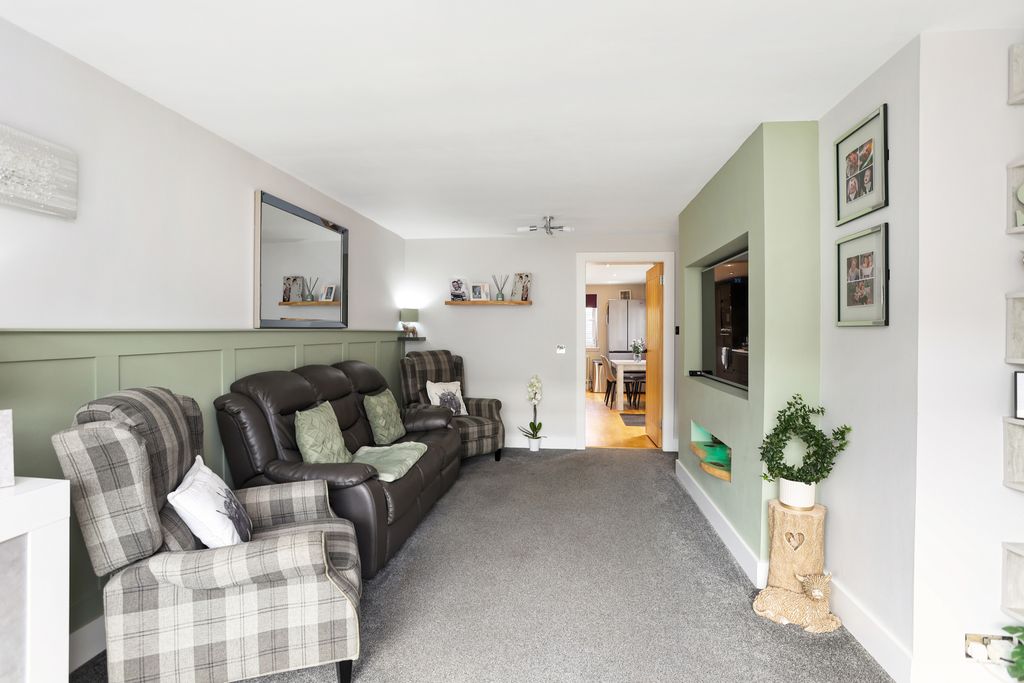 Property photo 3 of 19 Property Image 3