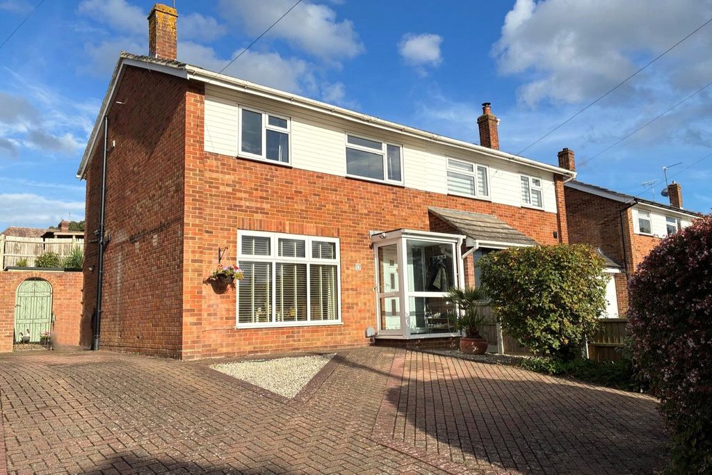 Property photo 1 of 18 Picture No. 21