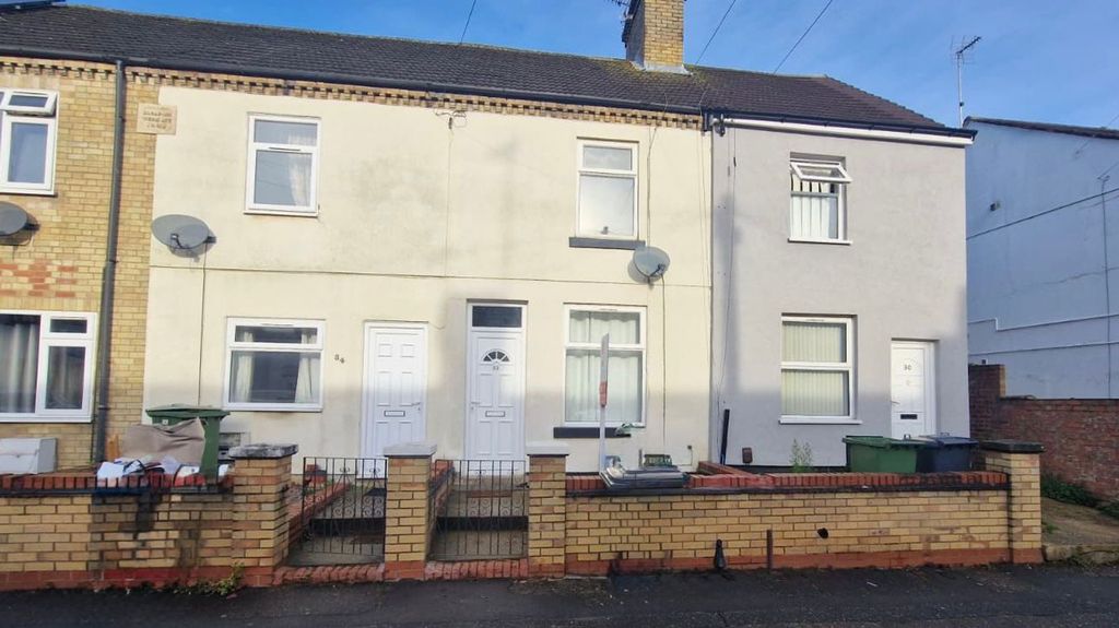 Property photo 1 of 9