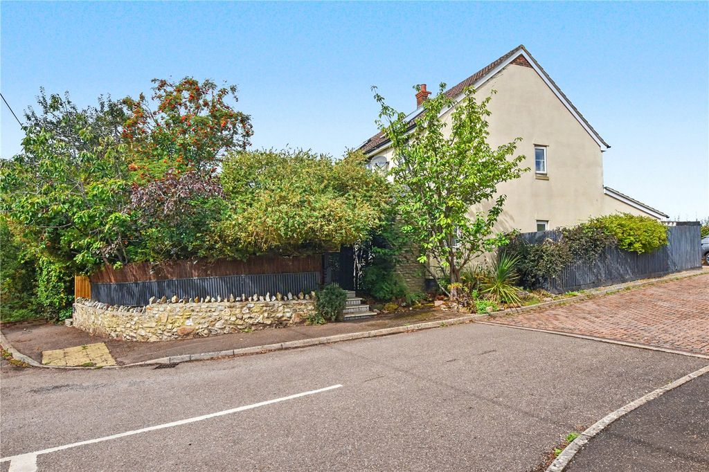 Property photo 1 of 26 Picture No. 03