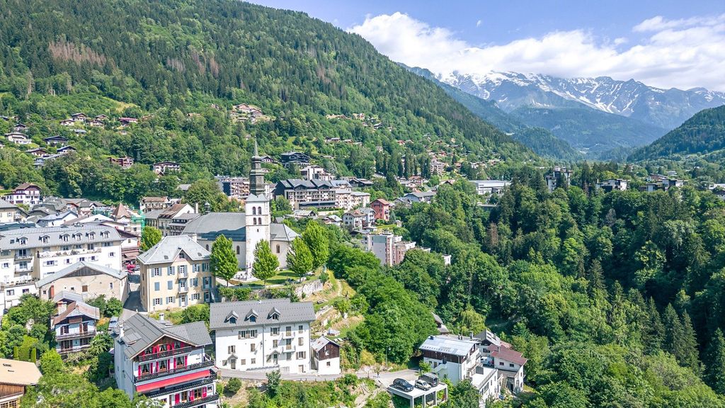 Property photo 3 of 5 St. Gervais Chalet F