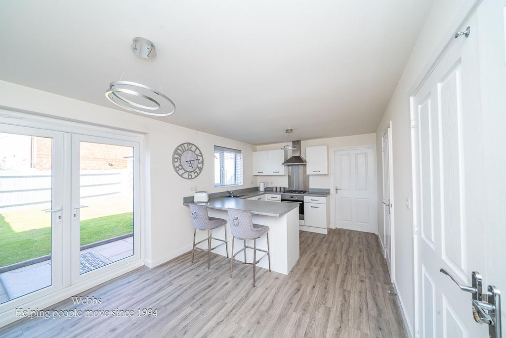 Property photo 2 of 30 Webbs-36.Jpg