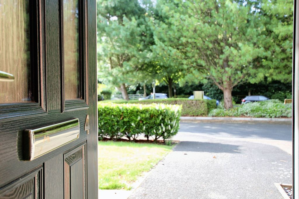 Property photo 3 of 24