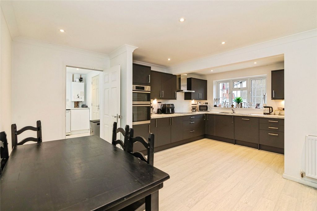 Property photo 3 of 23 Open Plan Kitchen