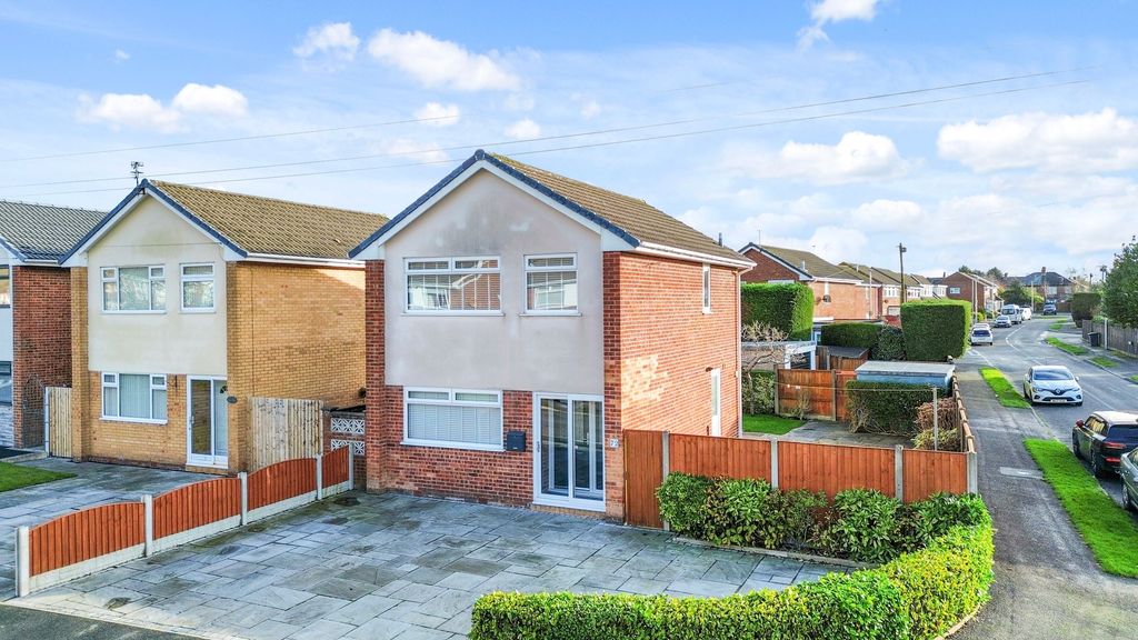 Property photo 1 of 21