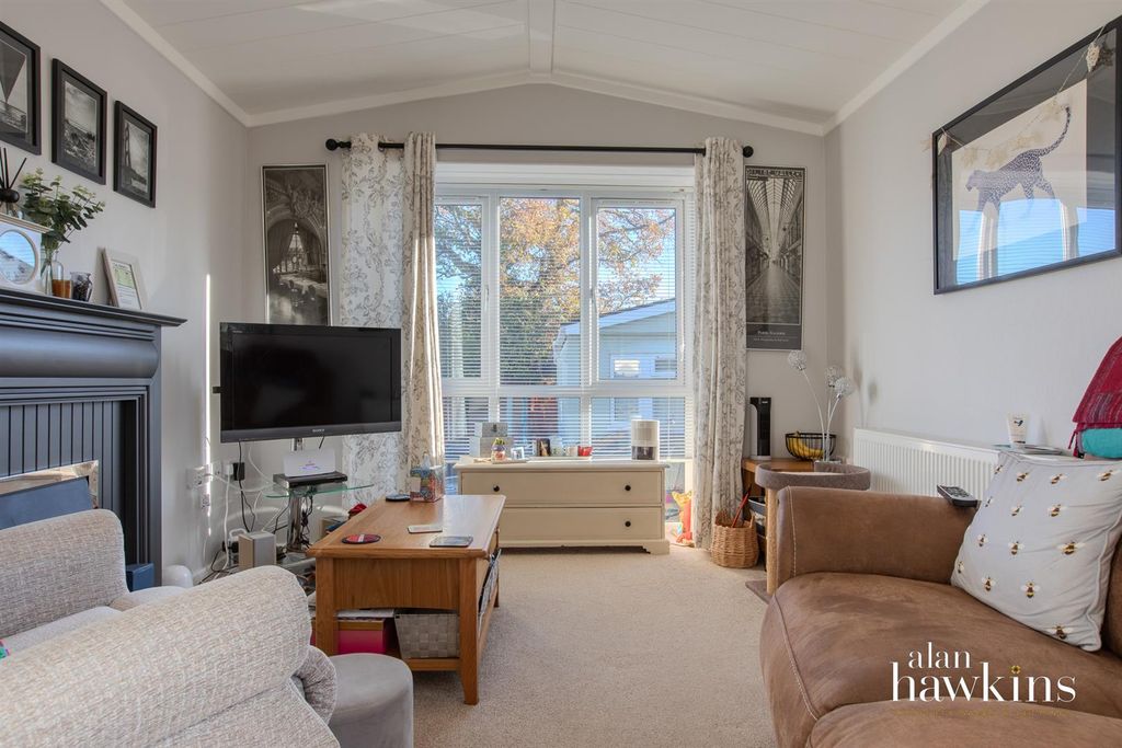 Property photo 2 of 7 3537-2.Jpg