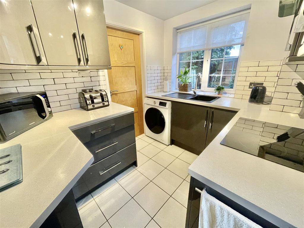 Property photo 2 of 12 Kitcchen 2.Jpeg