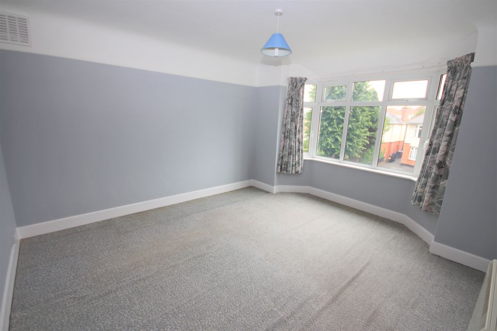 Property photo 3 of 12 Img_0461