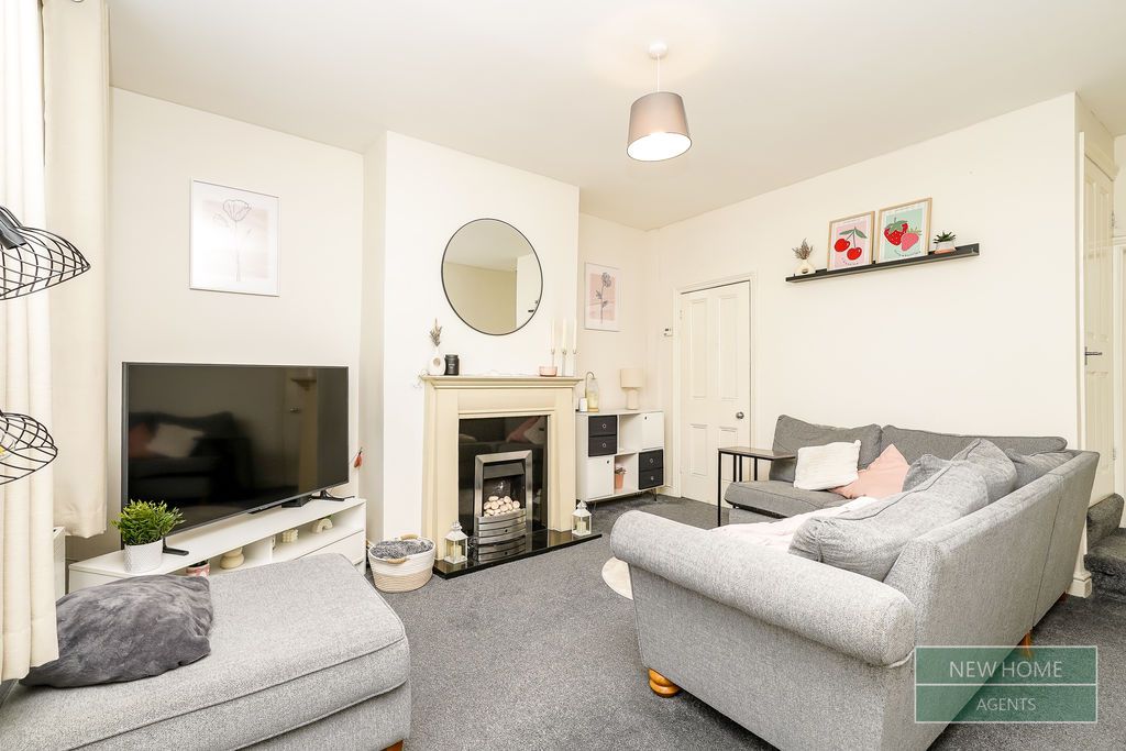 Property photo 3 of 13 Photo 6