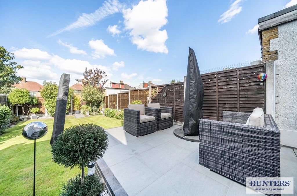 Property photo 3 of 19 Rear Garden