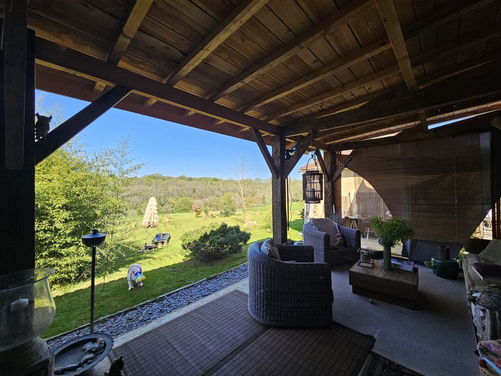 Property photo 3 of 24