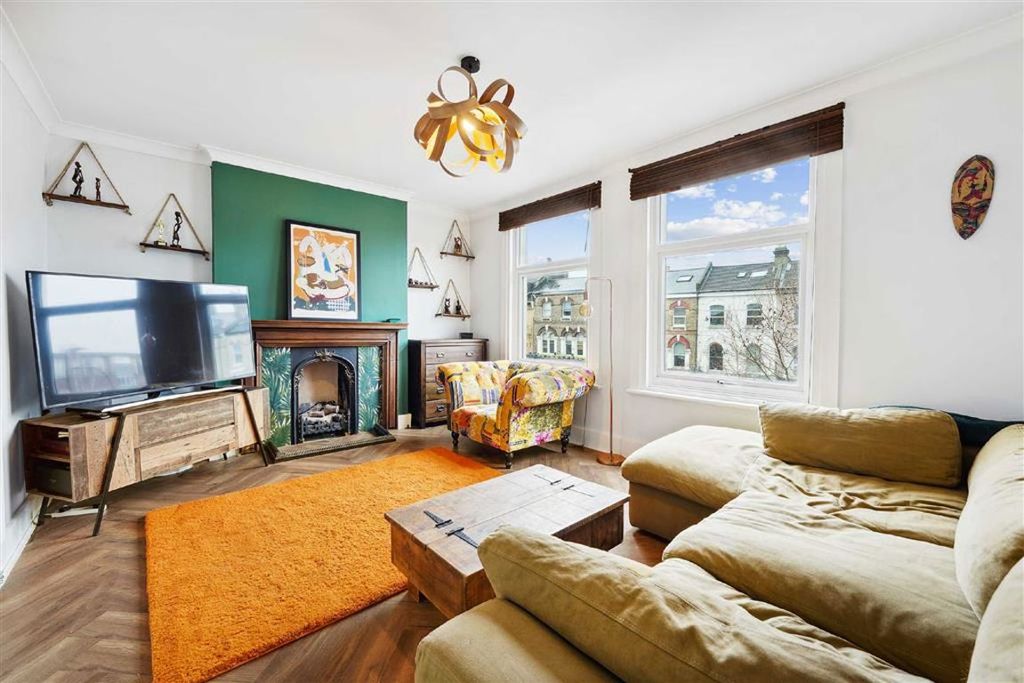 Property photo 1 of 5