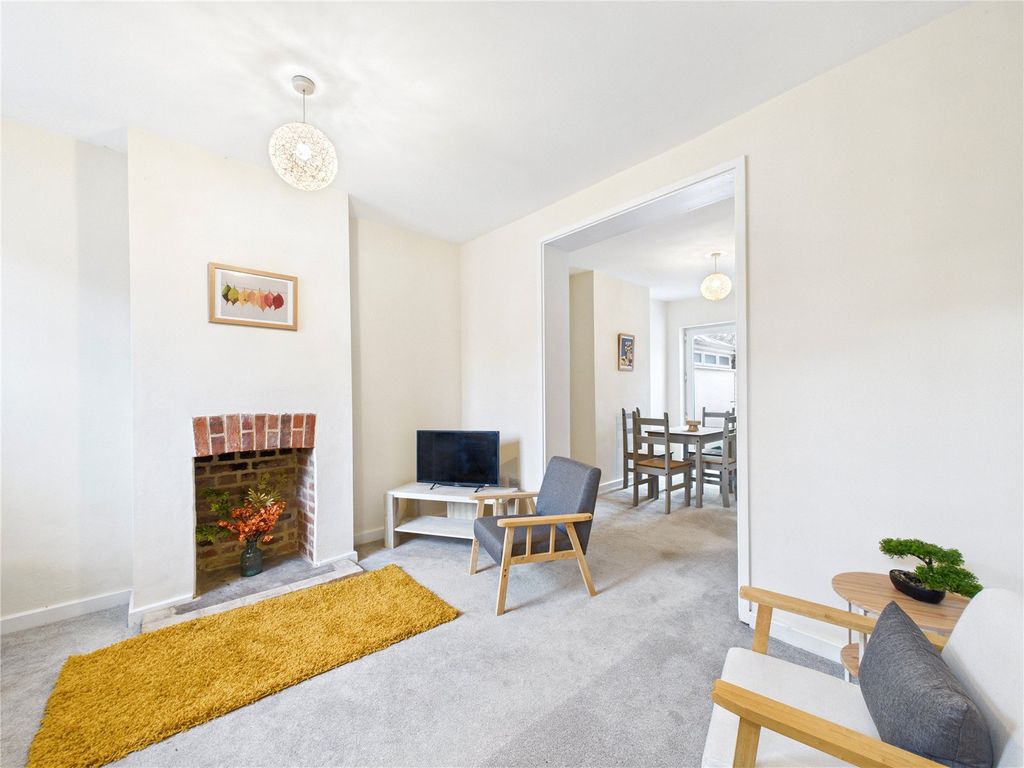 Property photo 3 of 14 Picture No. 05