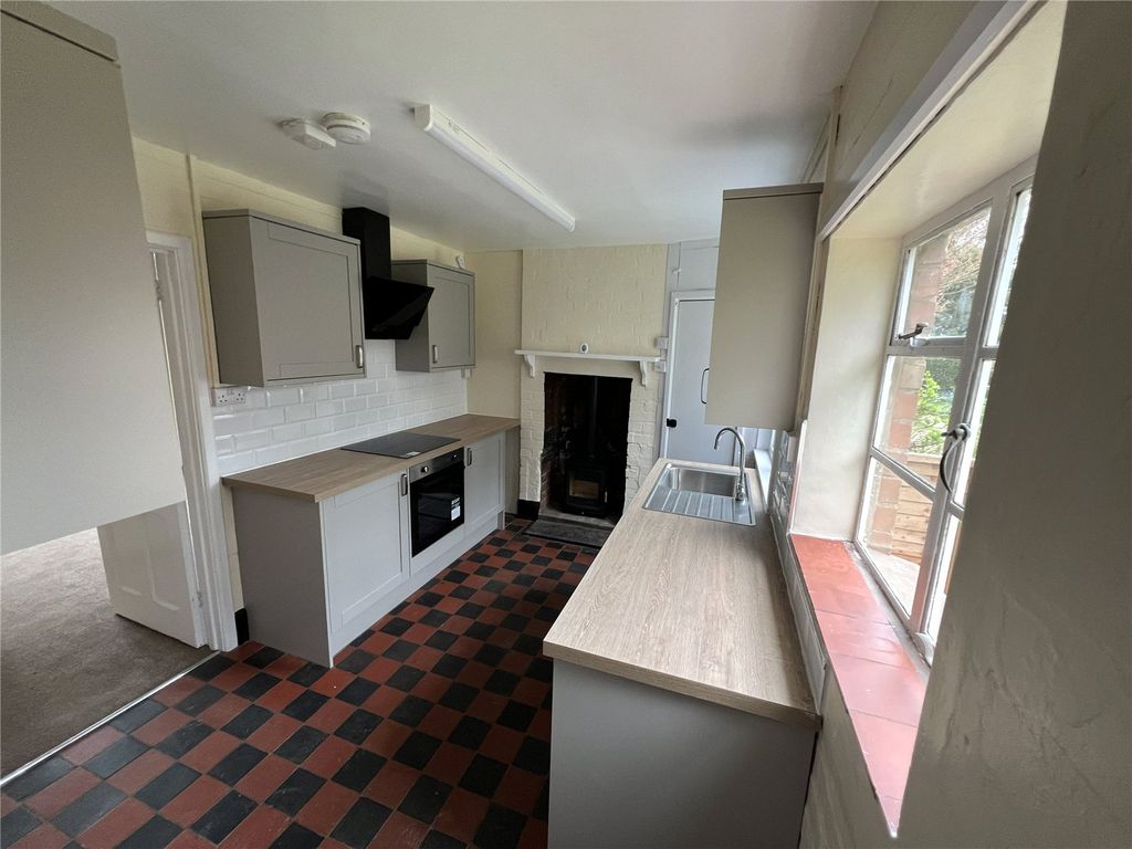 Property photo 2 of 17 Picture No. 22
