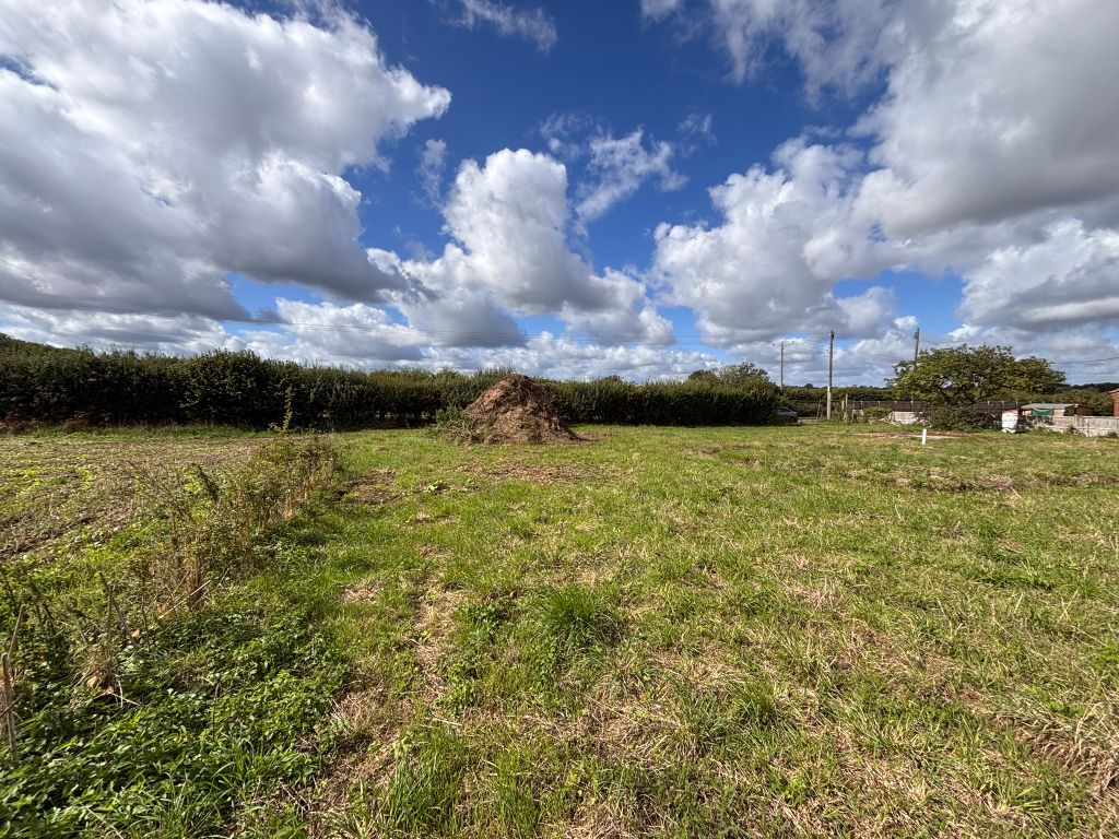Property photo 3 of 13
