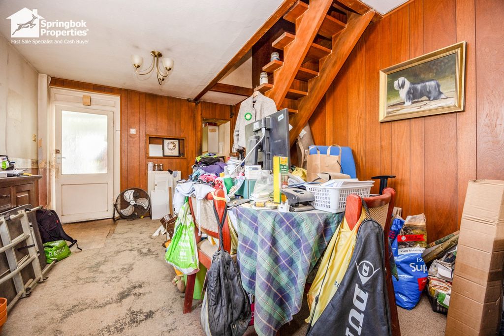Property photo 3 of 11 Image 2