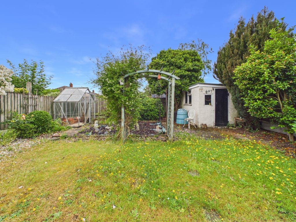 Property photo 2 of 12 Presented By Kevin At Ewemove Abbey Wood And Belve