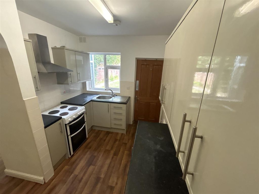 Property photo 2 of 12 Img_0671.Jpeg