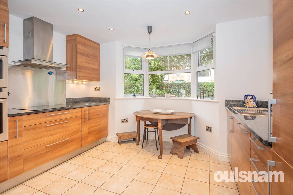 Property photo 3 of 27 Picture No. 08