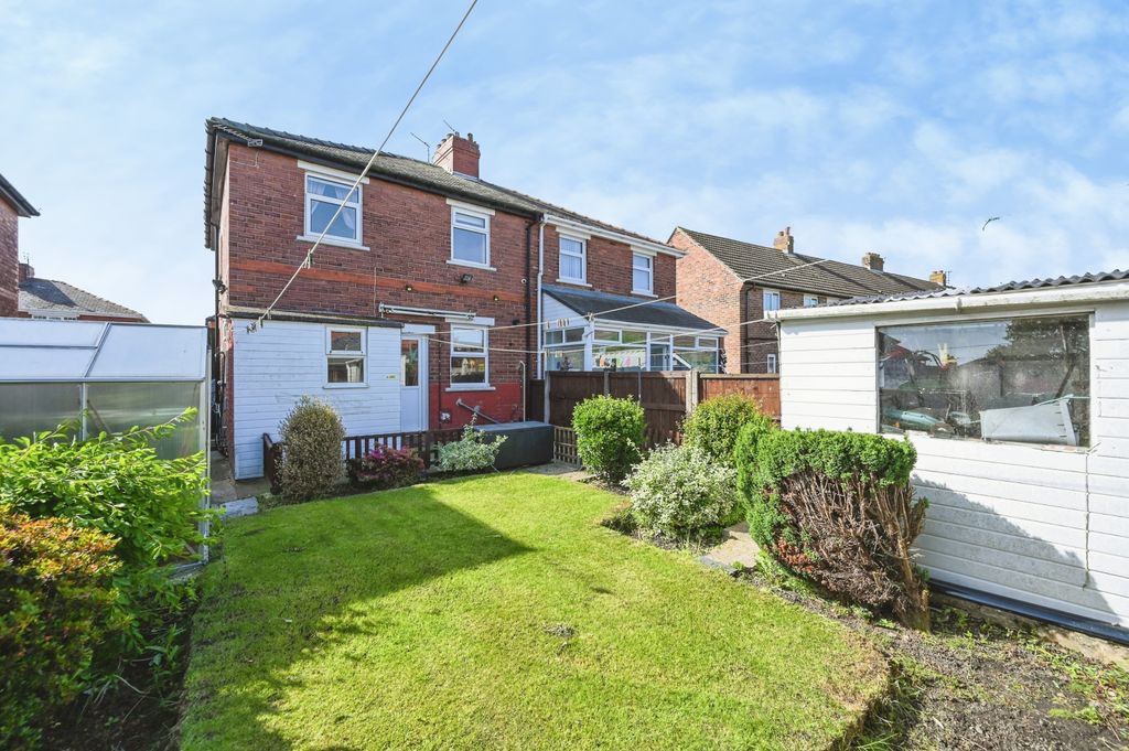 Property photo 2 of 15
