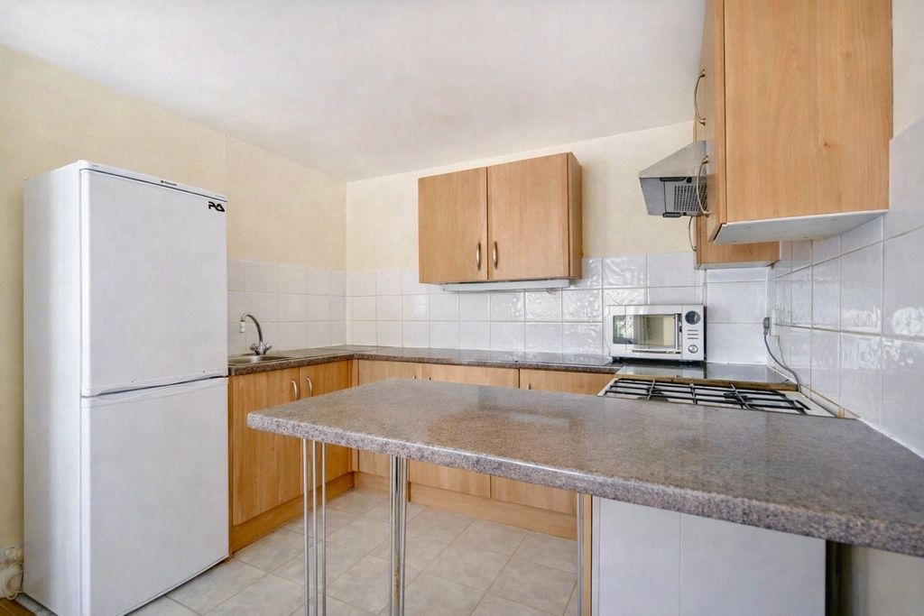 Property photo 3 of 6 Picture No. 05