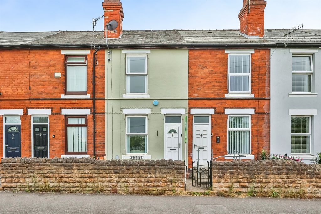 Property photo 1 of 17