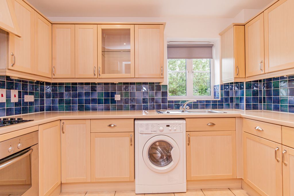 Property photo 3 of 10 Photo 03