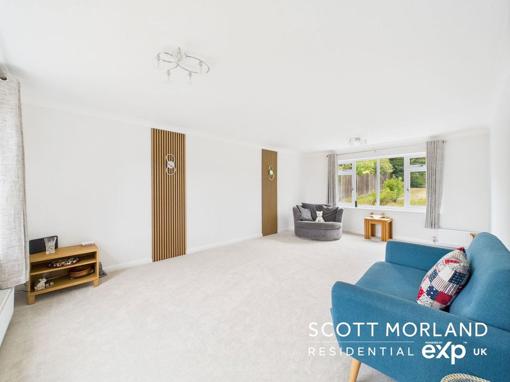 Property photo 3 of 23