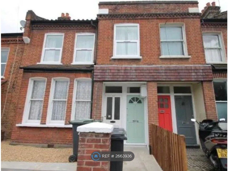 Property photo 1 of 8