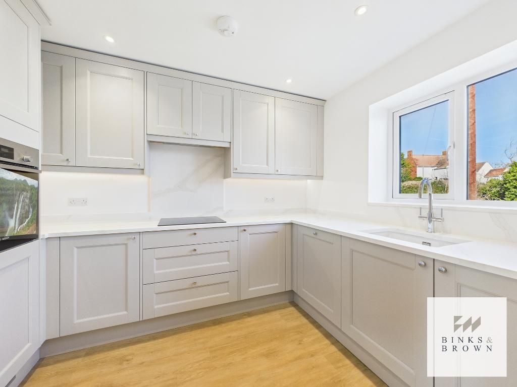 Property photo 3 of 16 Photo 3