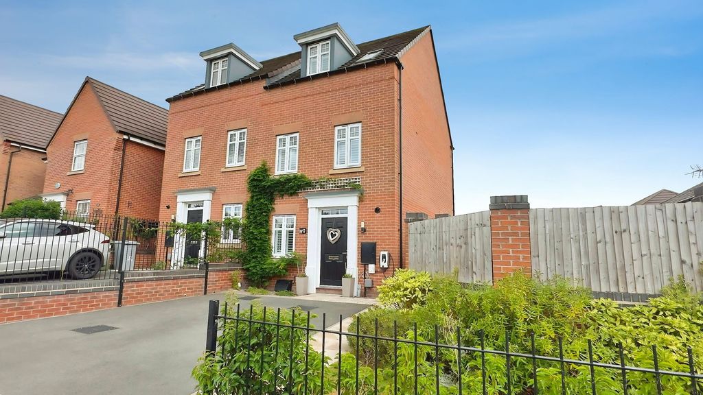 Property photo 1 of 47