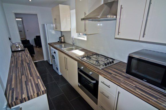 Property photo 3 of 17 9364023.Jpg